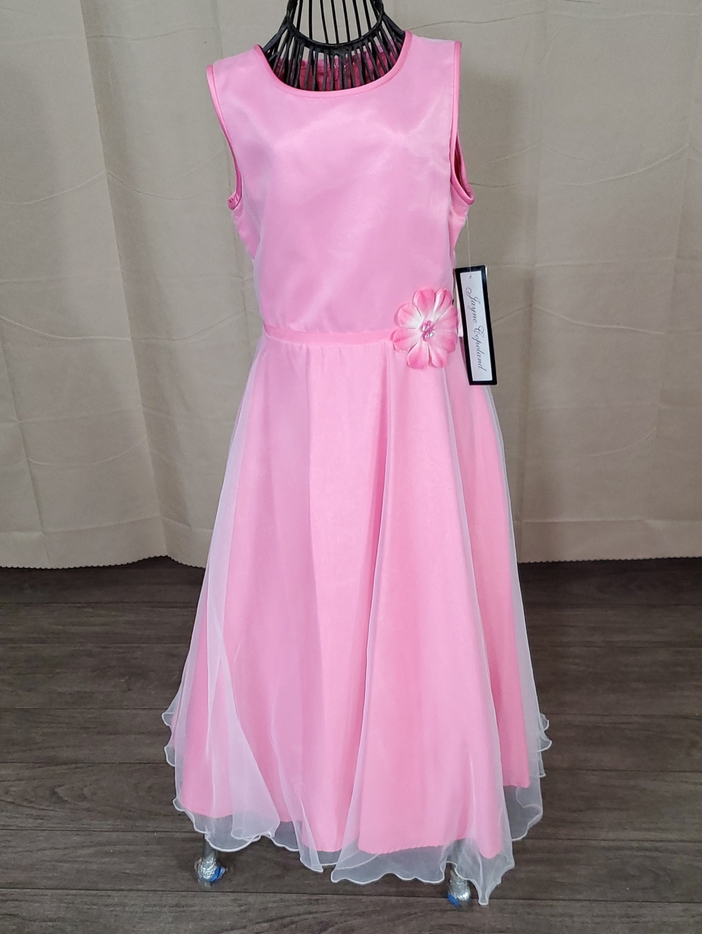 Jayne Copeland Pink Satin & Tulle Flower-Applique Formal Dress